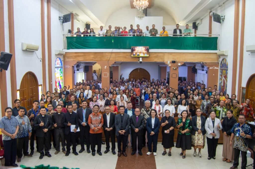 INSITITUT ANDAR -SUTAN (IAS) GKPI MENYELENGGARAKAN PEMBINAAN PENATUA, PHR DAN PHJ SE-WILAYAH XI (JAWA-BALI) kabarharian 55(2)